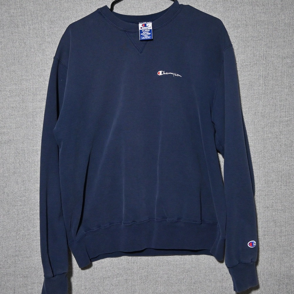 Champion Sweatshirt Mens Authentic Athletic XL Navy Blue Pullover Vintage